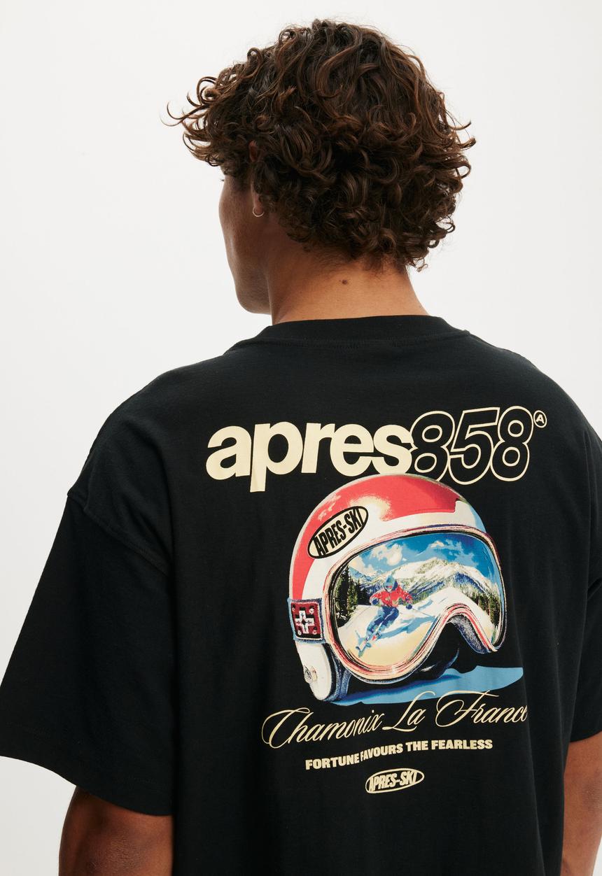 Cotton On - Box Fit Graphic T-shirt - Black/Club Alpine