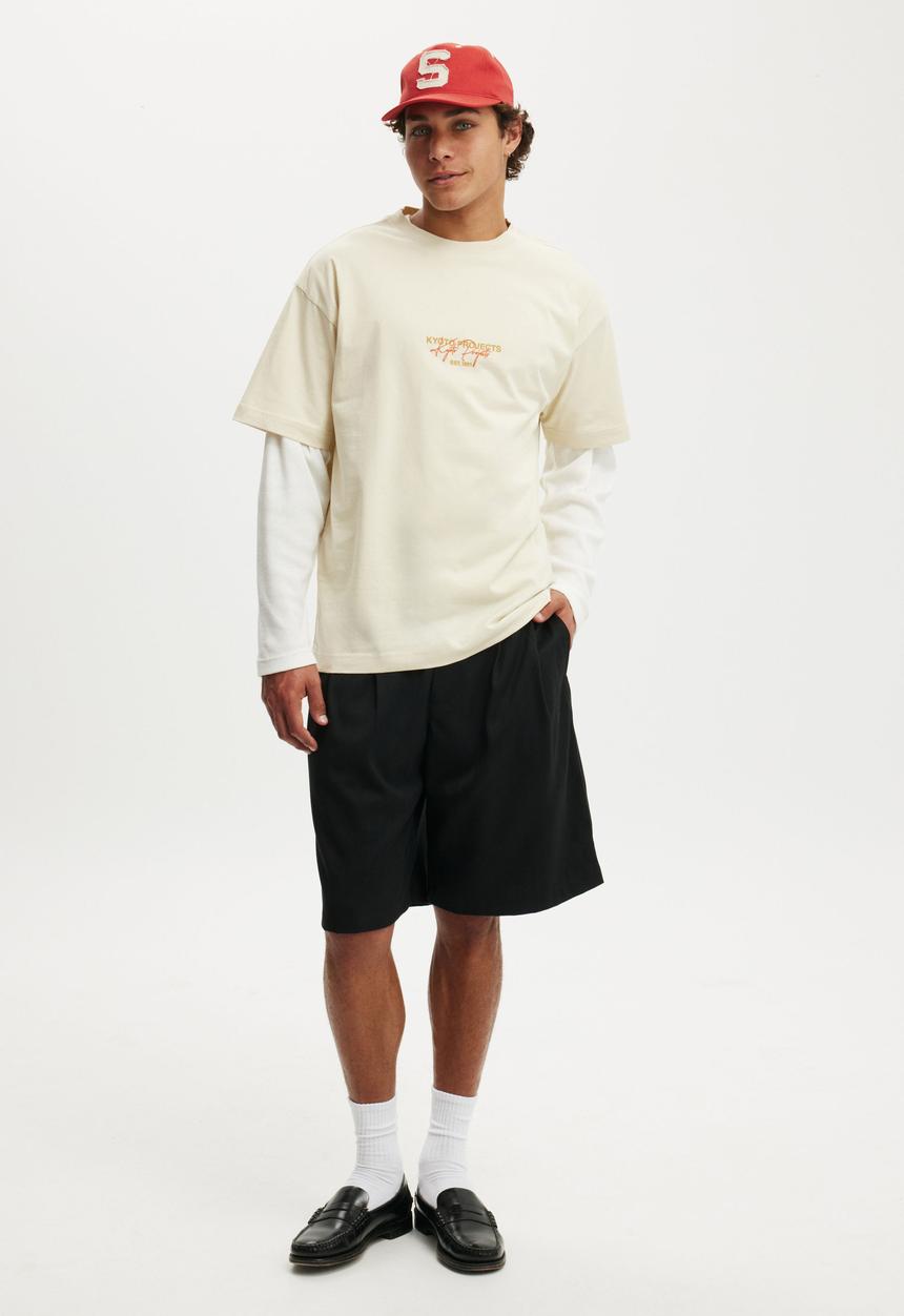 Cotton On - Box Fit Text T-shirt - Ecru/Kyoto Projects