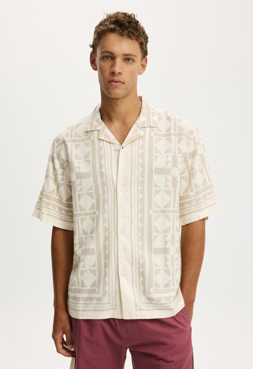 Cotton On - Cabana Short Sleeve Shirt - Stone Tile Print