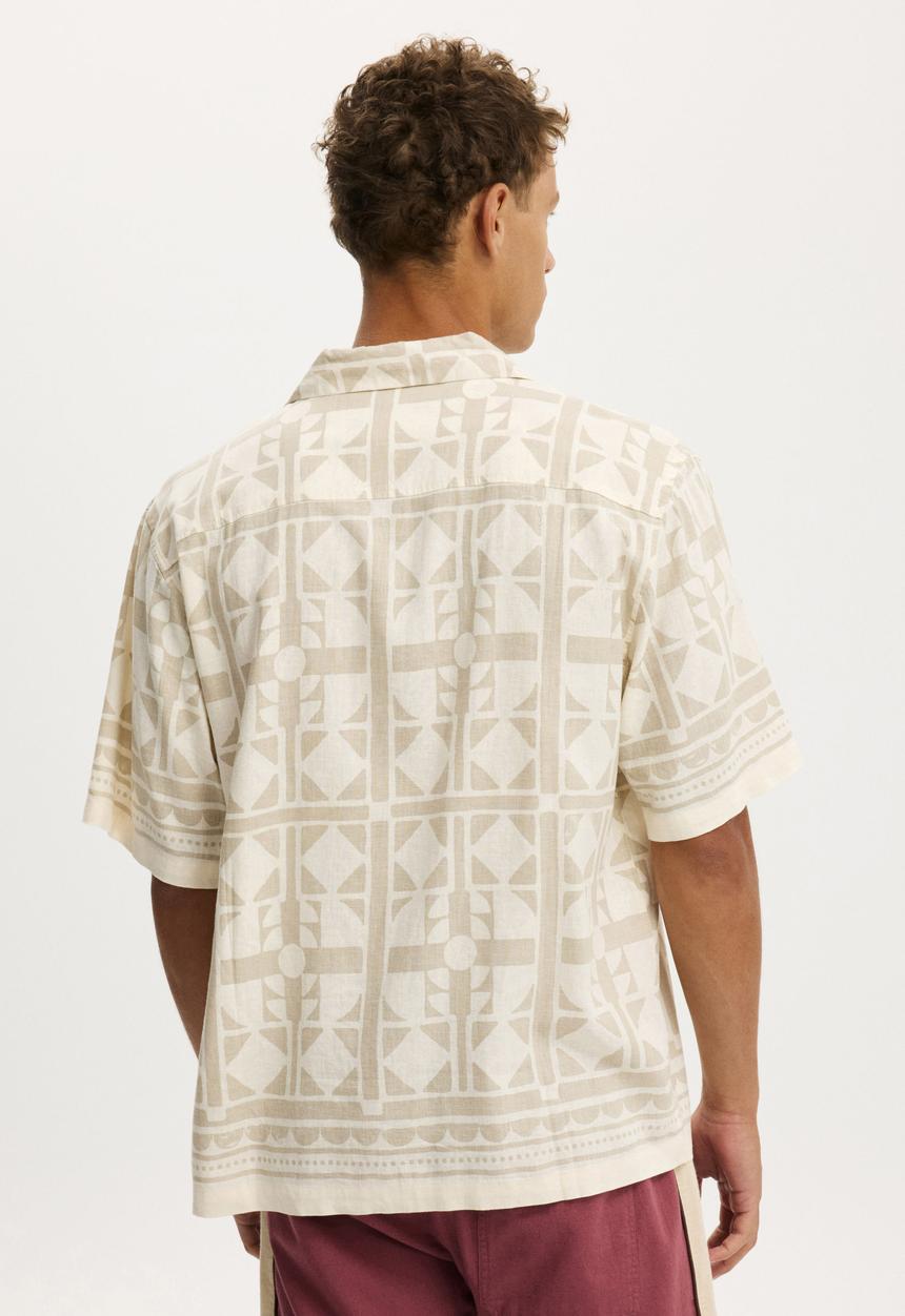 Cotton On - Cabana Short Sleeve Shirt - Stone Tile Print
