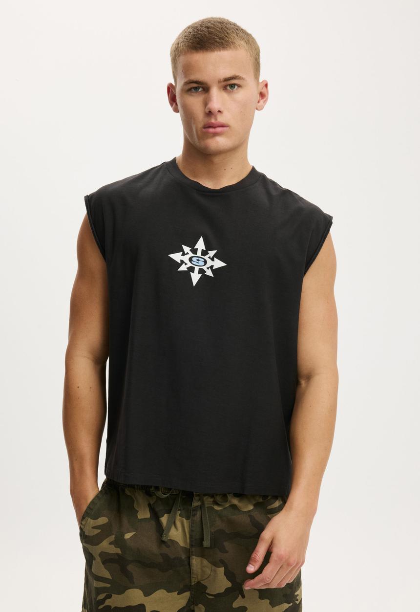 Cotton On - Cropped Fit Graphic Muscle - Washed Black/Spinner