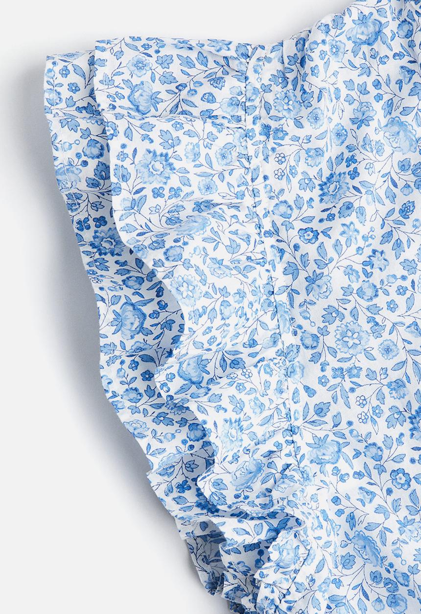 H&M - Frill-trimmed blouse - white & light blue floral