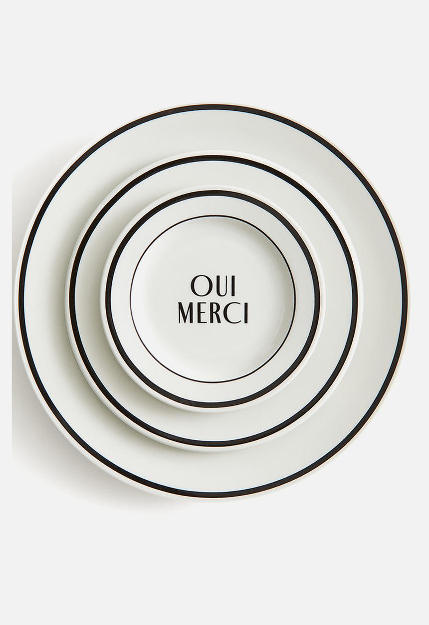 H&M - Small porcelain plate - white/oui merci 