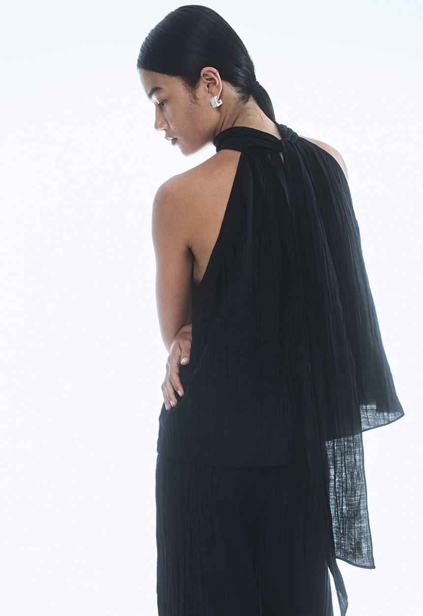 H&M - Crinkled halterneck top - black