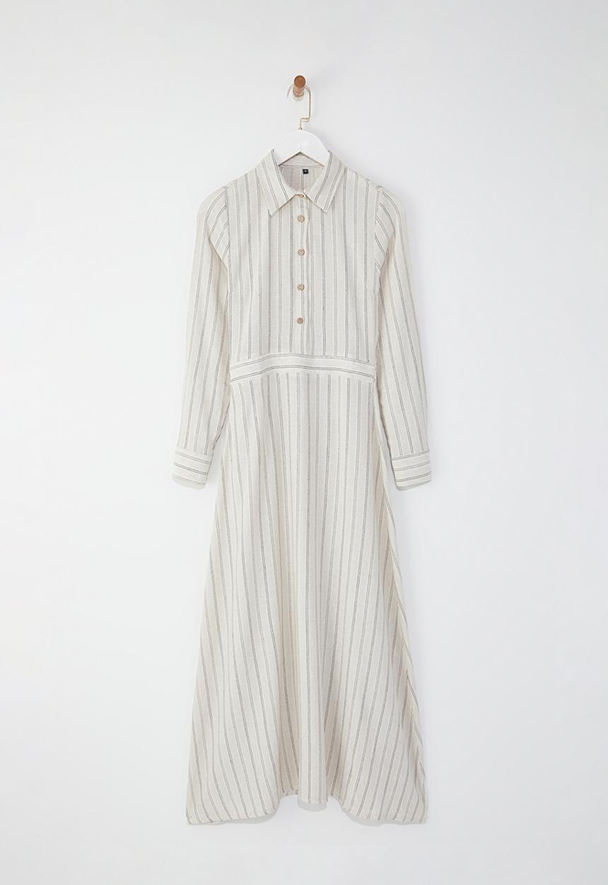 Trendyol - Maxi Woven Striped  Dress - Beige