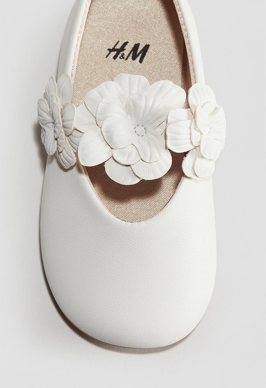 H&M - Appliquéd ballet pumps - white