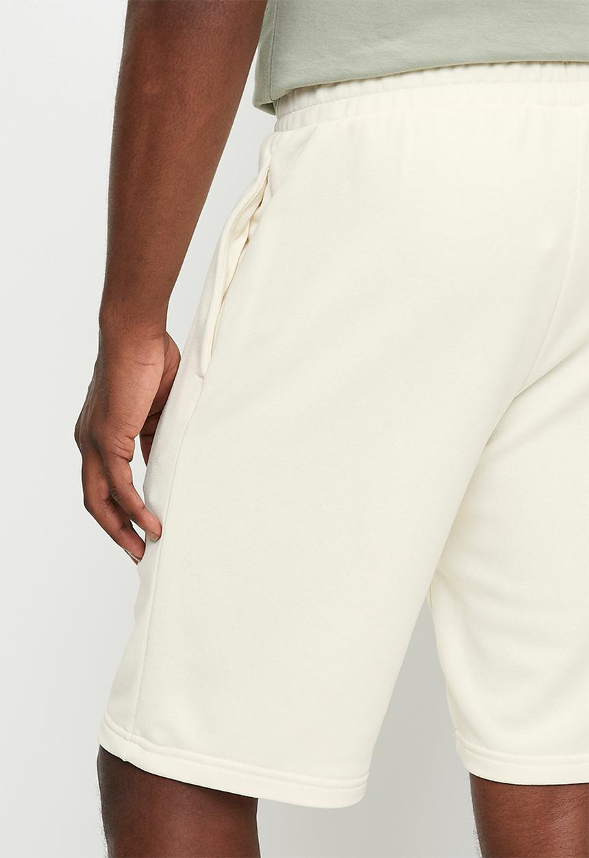 PUMA - ESS 2 COLOR No. 1 Logo Shorts 10" TR - cream 