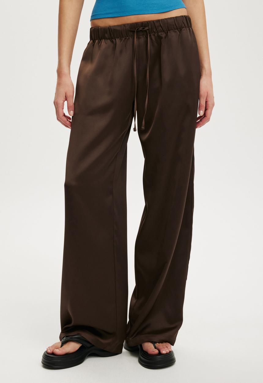 Cotton On - Low waist satin pant - rich mocha