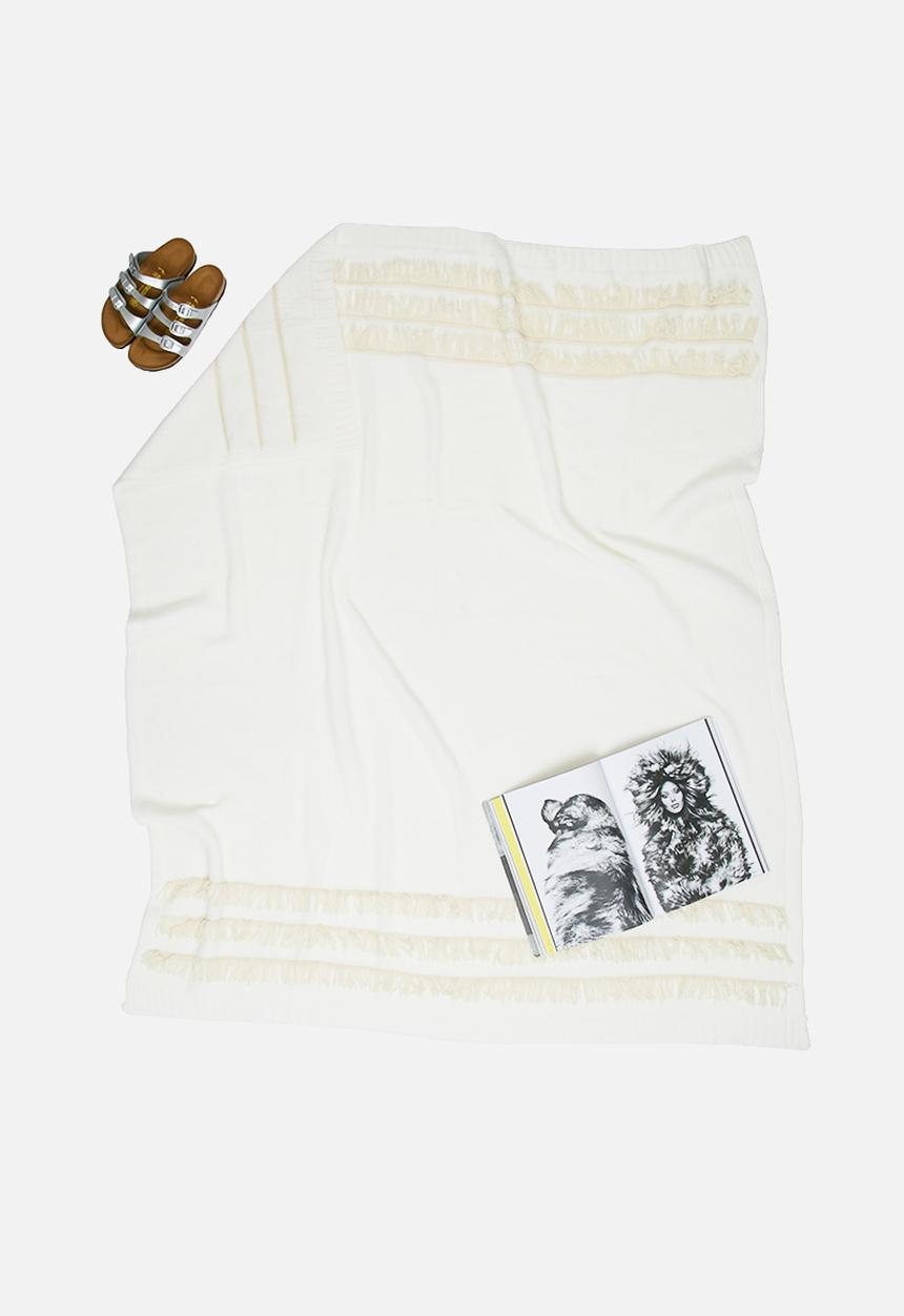 Sixth Floor - Fringe throw