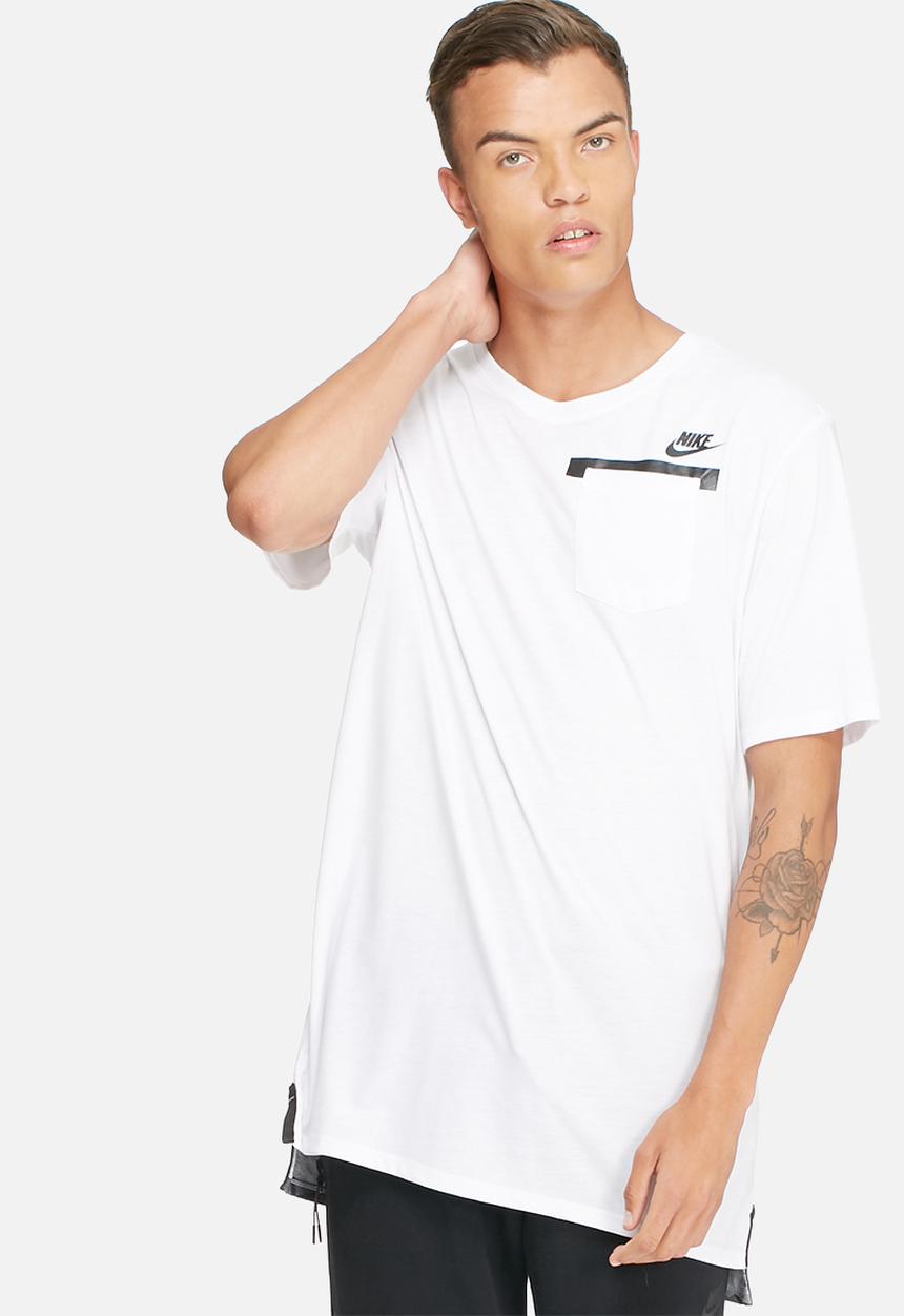 Nike - Badlands drop hem tee