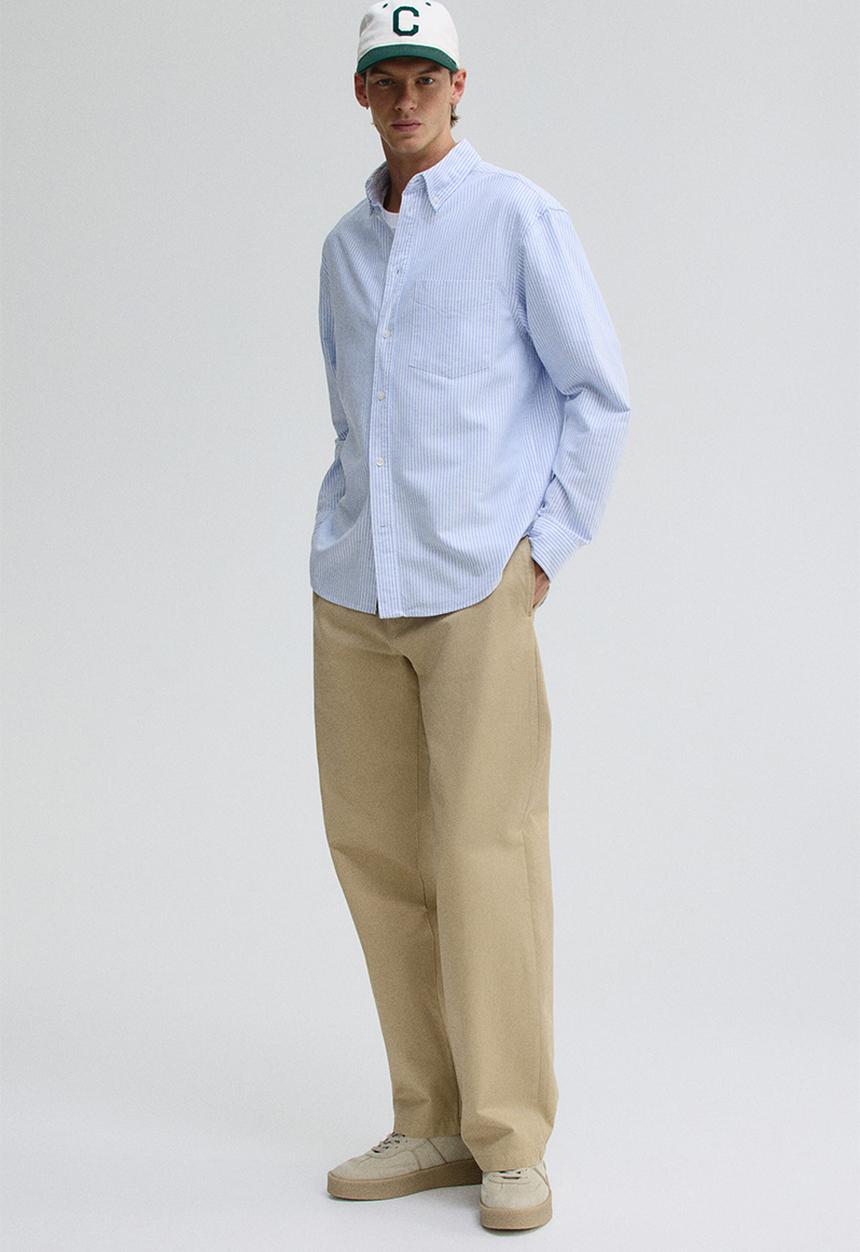 H&M - Regular fit oxford shirt - light blue striped