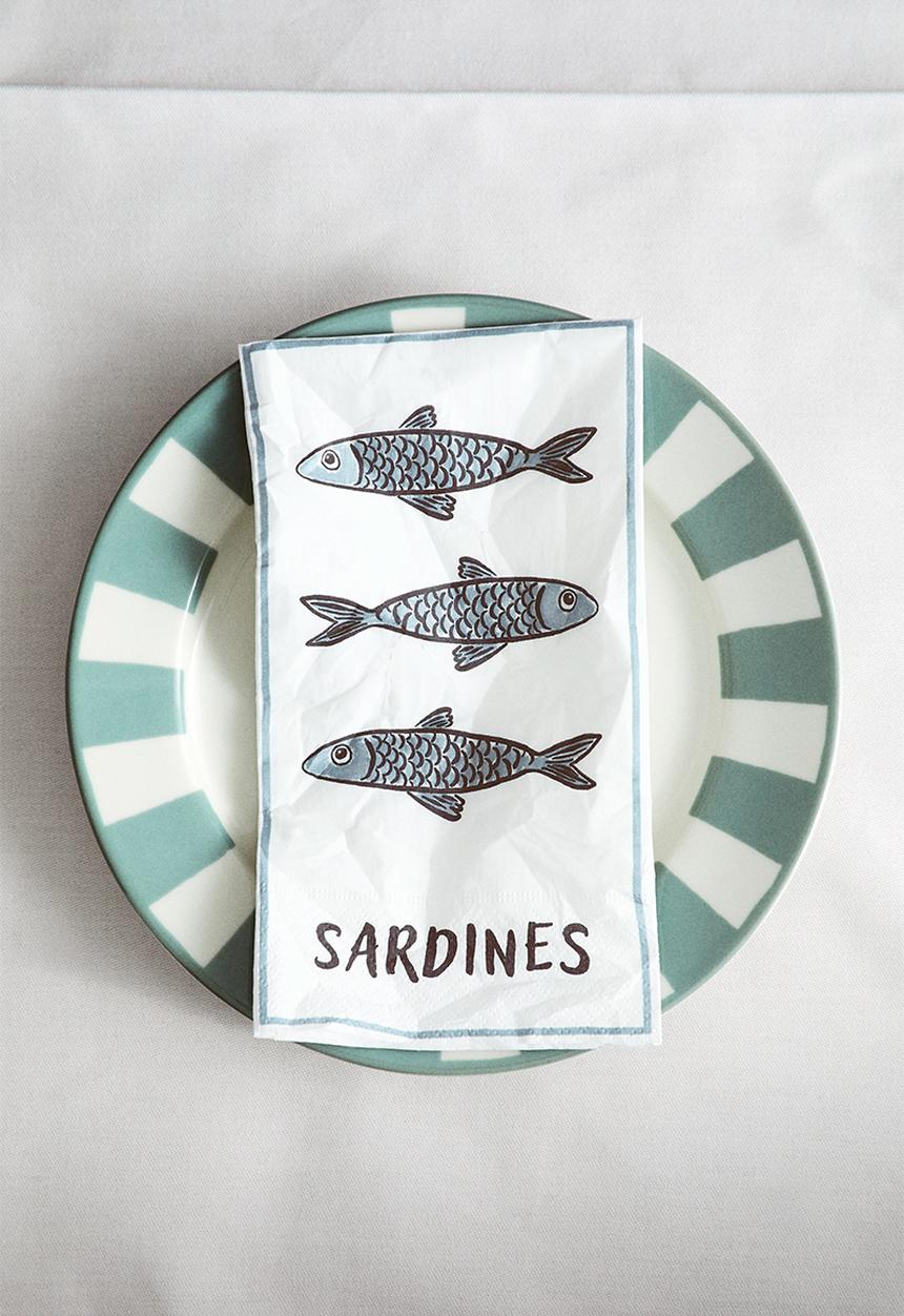 H&M - 15-pack paper napkins - white/sardines 