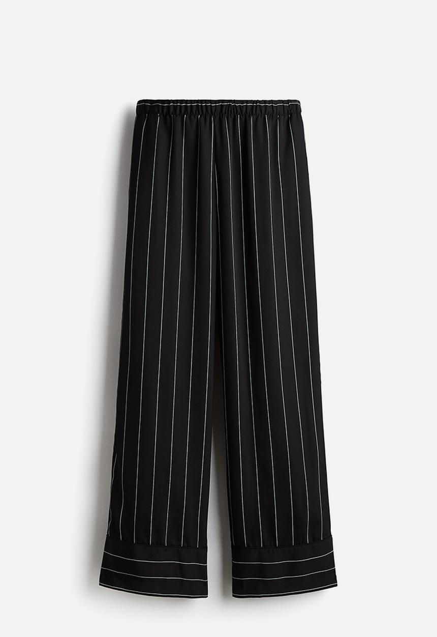 H&M - Loose-fit twill trousers - black pinstriped