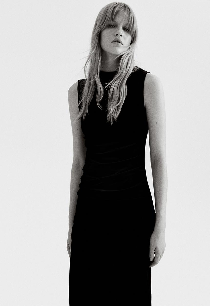 H&M - Sleeveless velour dress - black