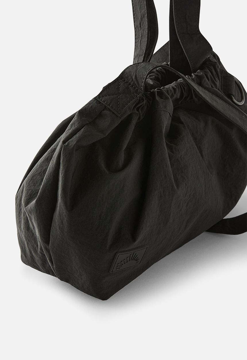 Rubi - Active Scrunch Crossbody Bag - Black