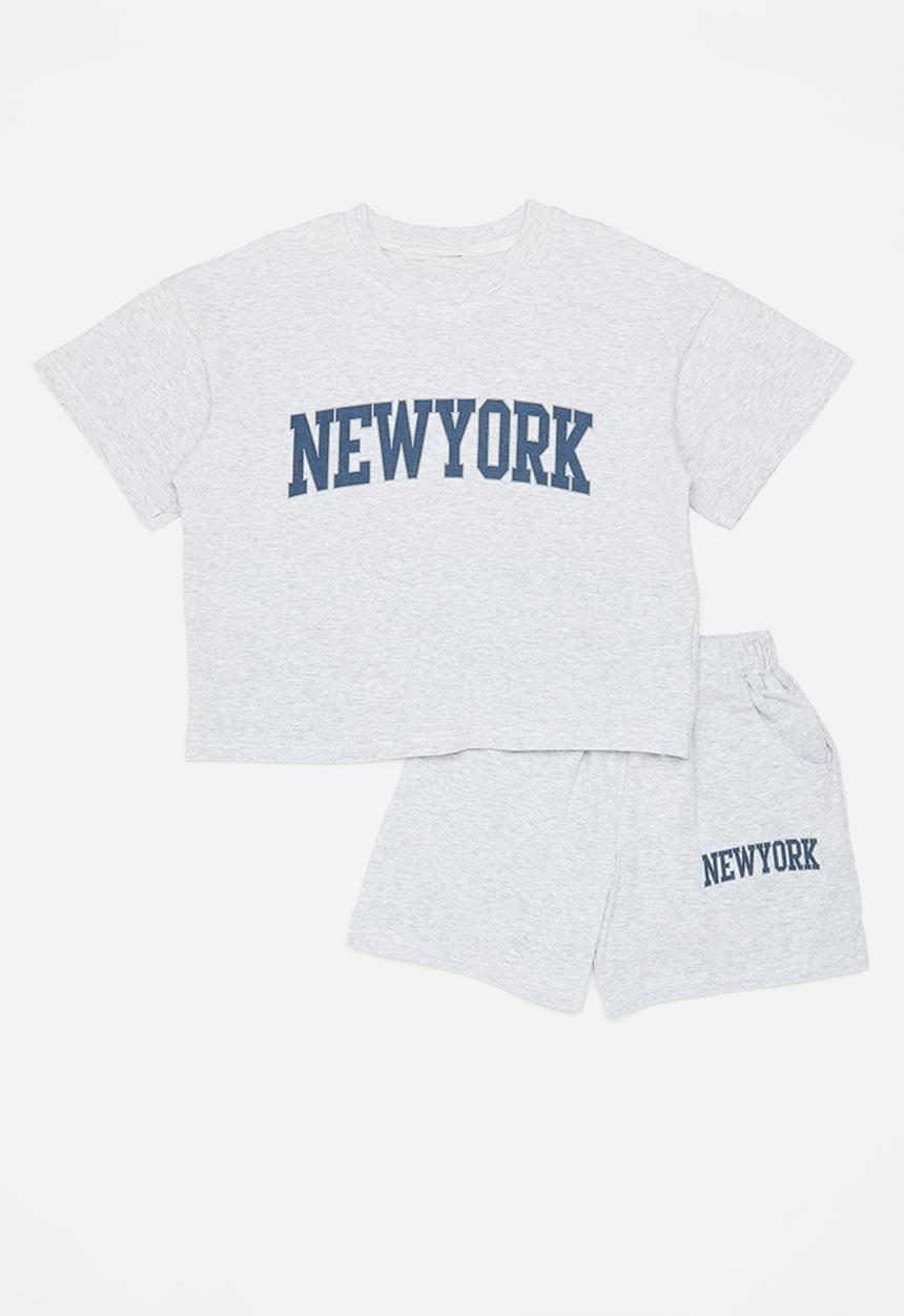 Pop Candy - Baggy tee & shorts set - grey/new york