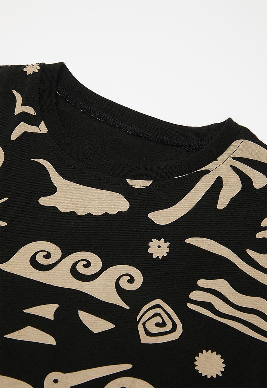 Pop Candy - Sea theme printed tee & plain shorts - black/ivory