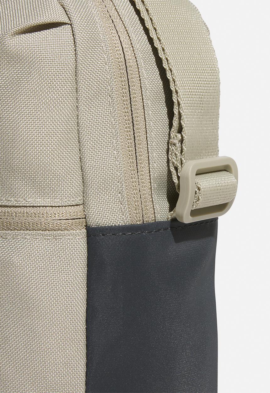 adidas Performance - Ess organizer - wonder cargo