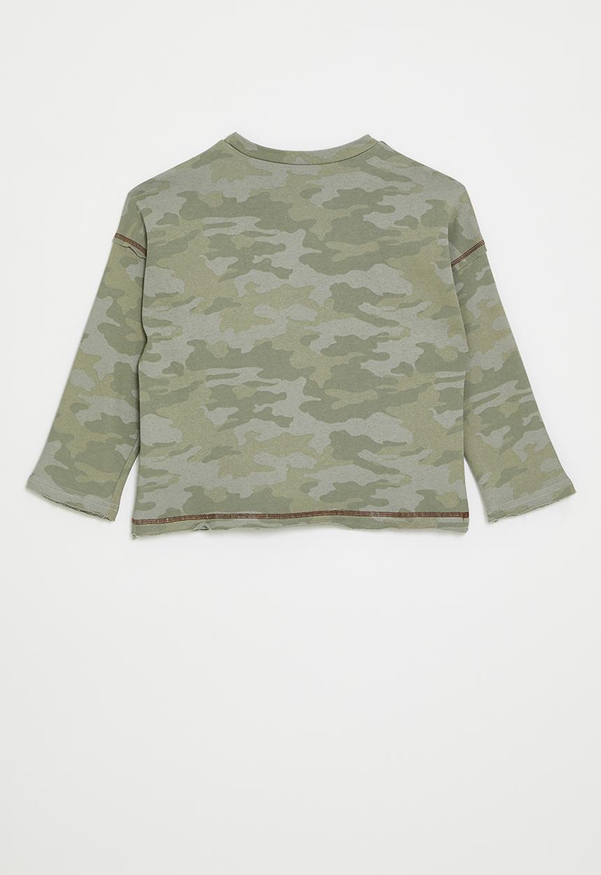 Pop Candy - Long sleeve tee with stylised pocket - green camo