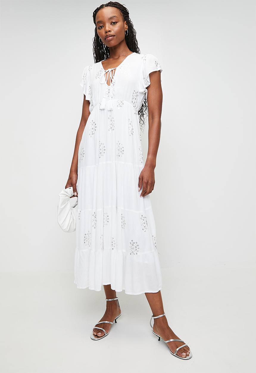Stella Morgan - Flutter Sleeve V-Neck Maxi Dress With Multiple Tiers Gold Sequin - White