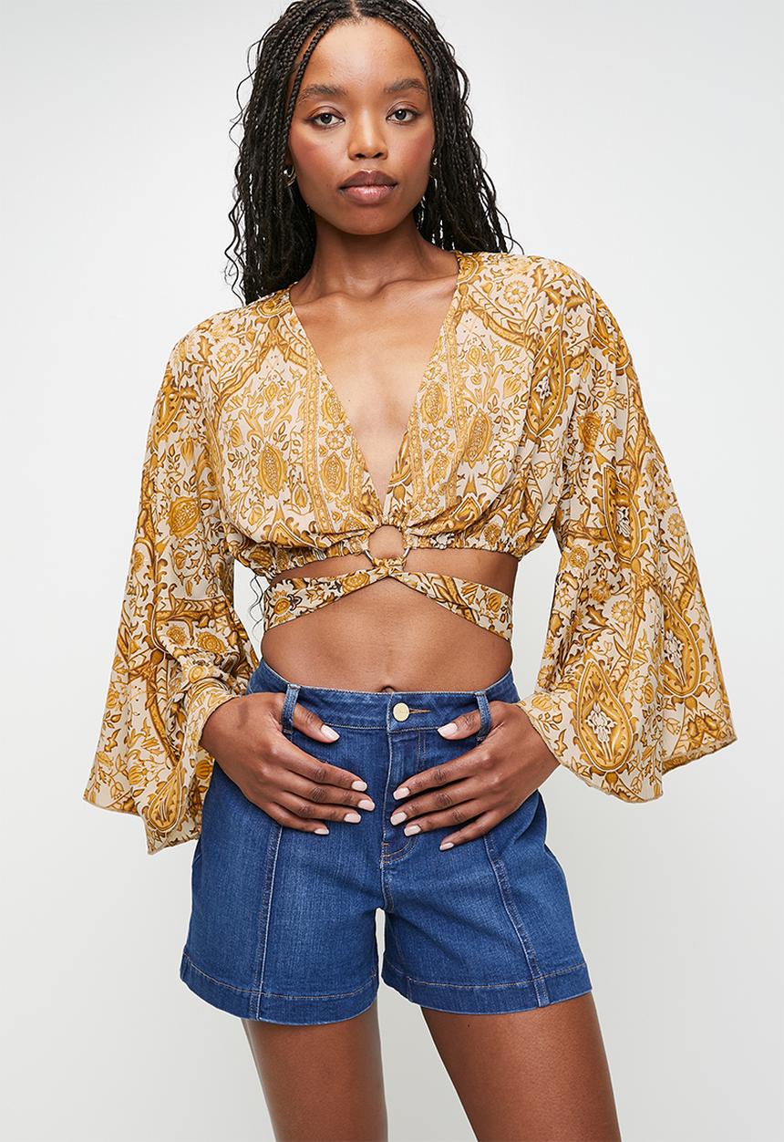 MANDI - Extreme Bell Sleeve With Tie Front D-Ring Detail - Mustard