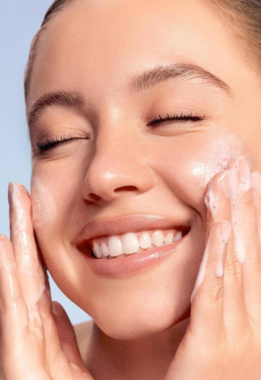 Laneige - Water Bank Gentle Gel Cleanser