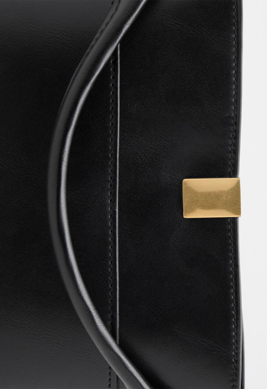 MANGO - Dani bucket bag-black