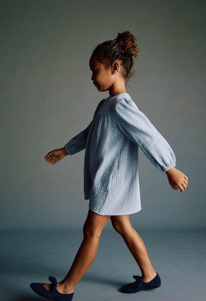 MANGO - Dress cosmos - light pastel blue