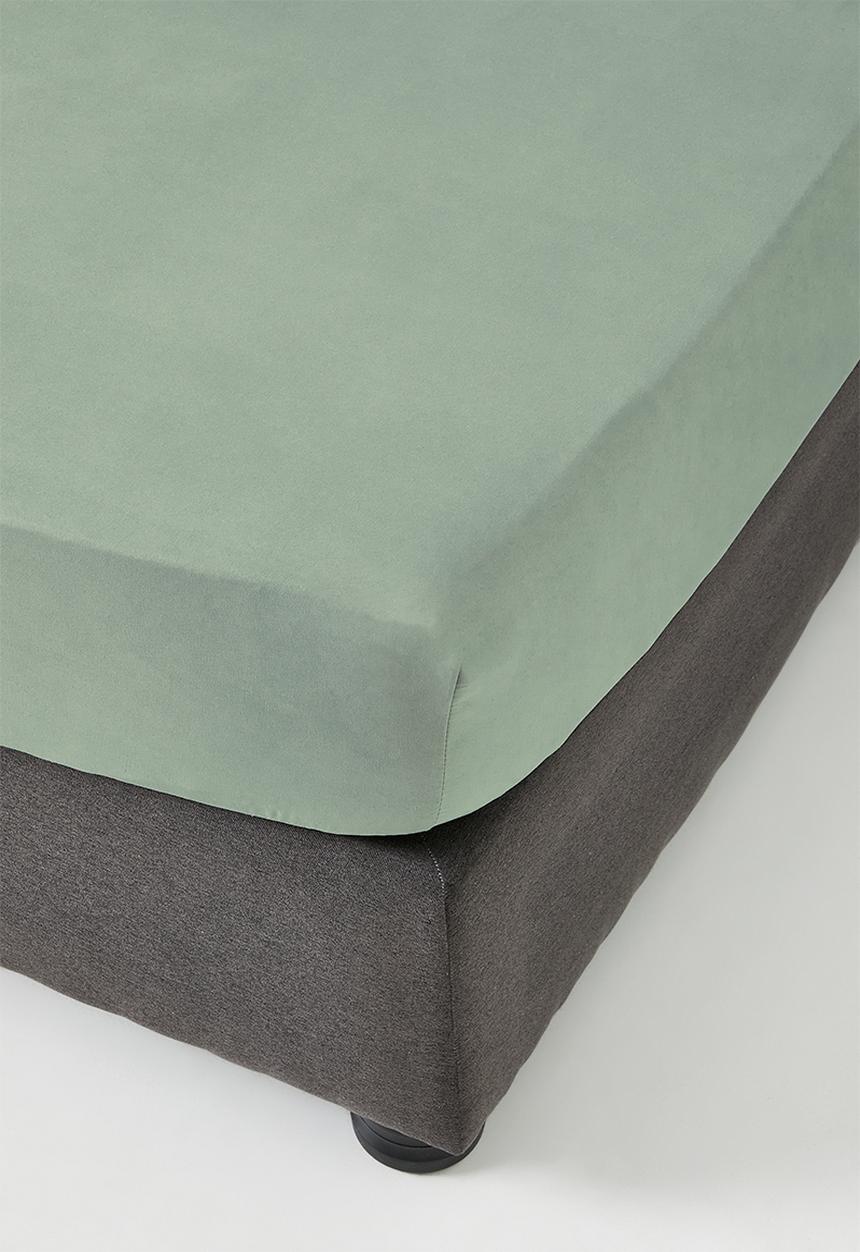 Sixth Floor - Recycled Microfibre Fitted Sheet - Pistachio
