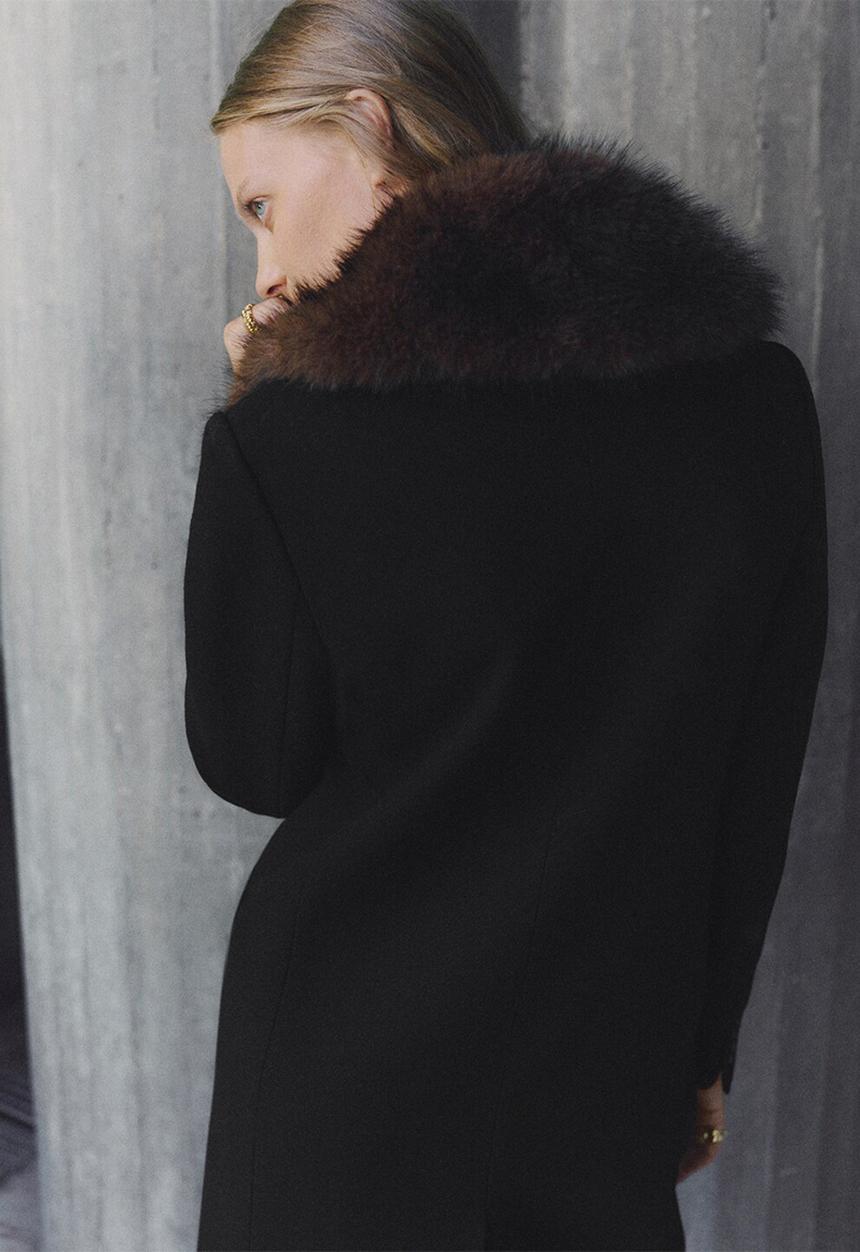 MANGO - Coat lips - black