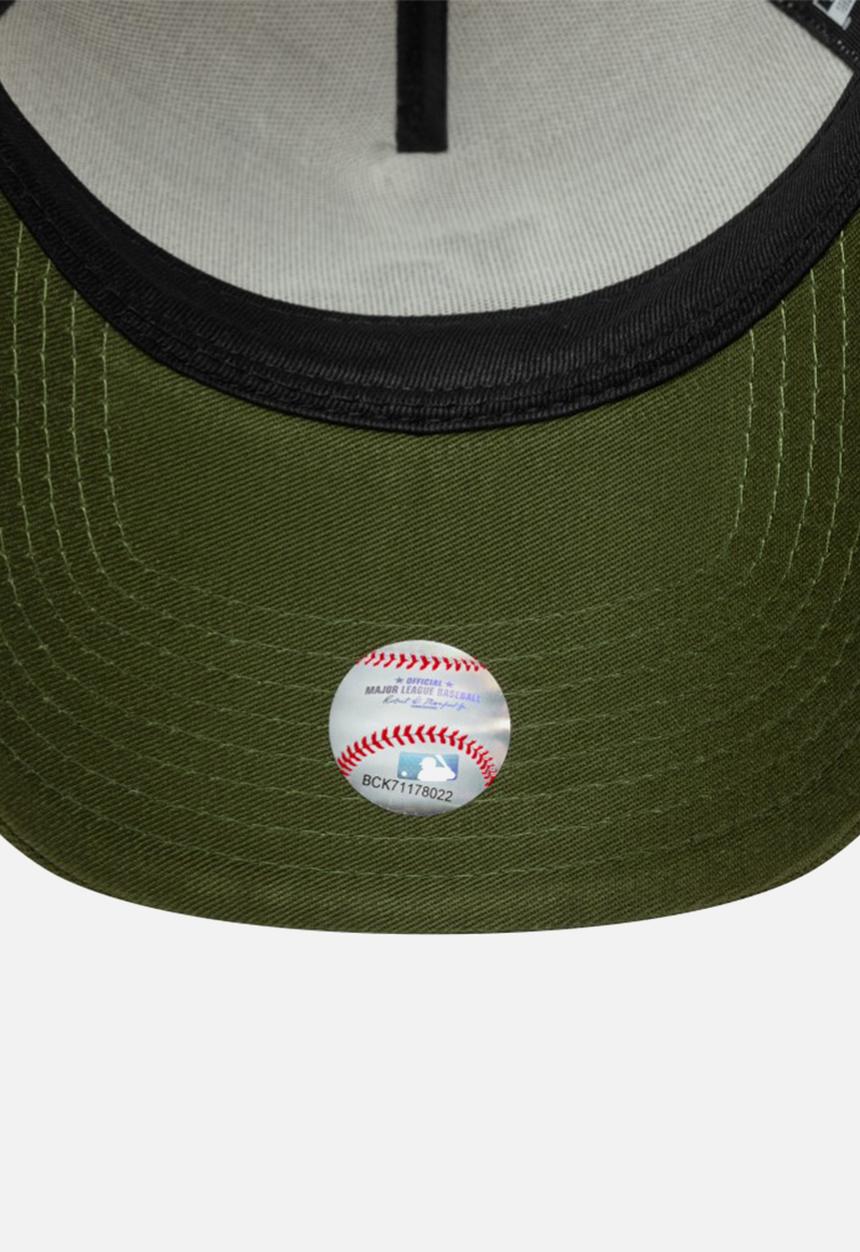 New Era - Ws Patch E-frame 9Forty - Light Beige
