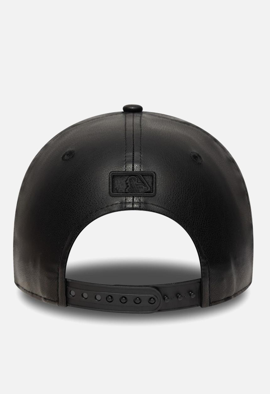 New Era - PU 9Forty® M-Crown LA - Black