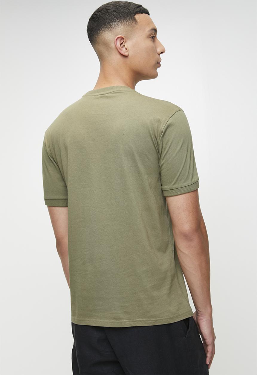 POLO - SIYABONGA  PJC SS SIDE LOGO TEE - OLIVE