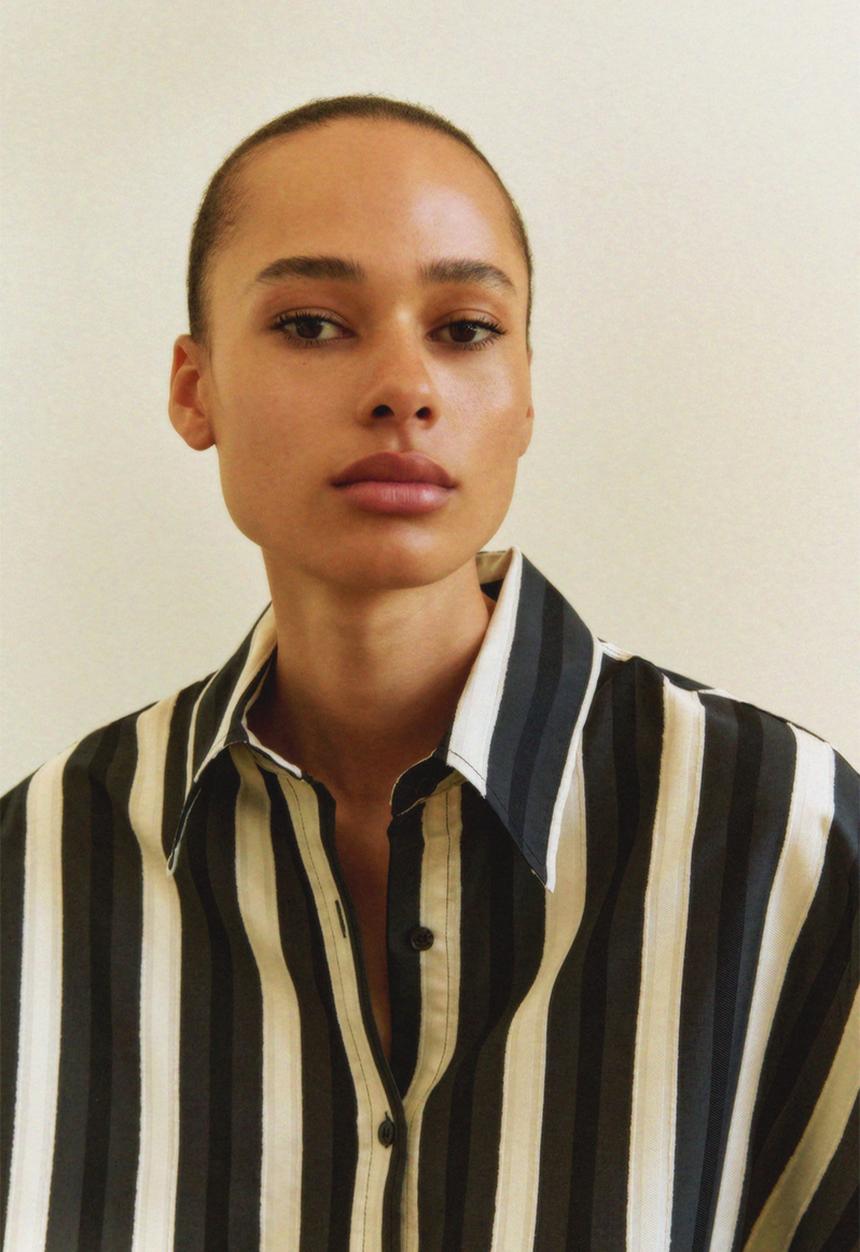 H&M - Oversized dobby-weave shirt - black striped