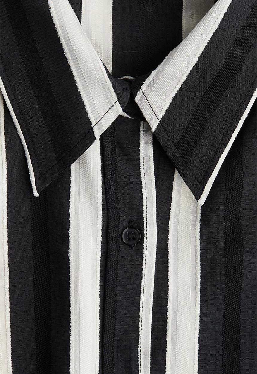 H&M - Oversized dobby-weave shirt - black striped
