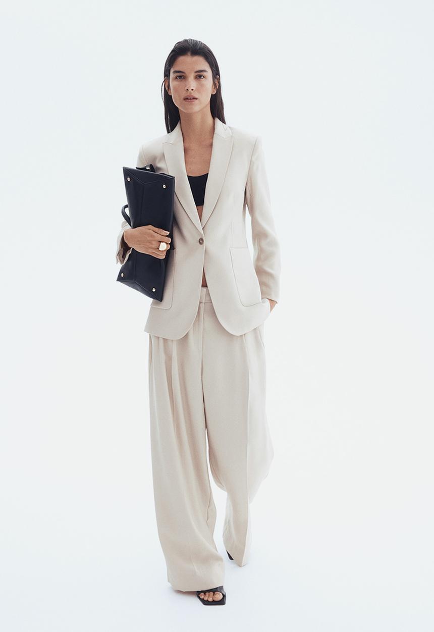 H&M - Fitted blazer - light beige