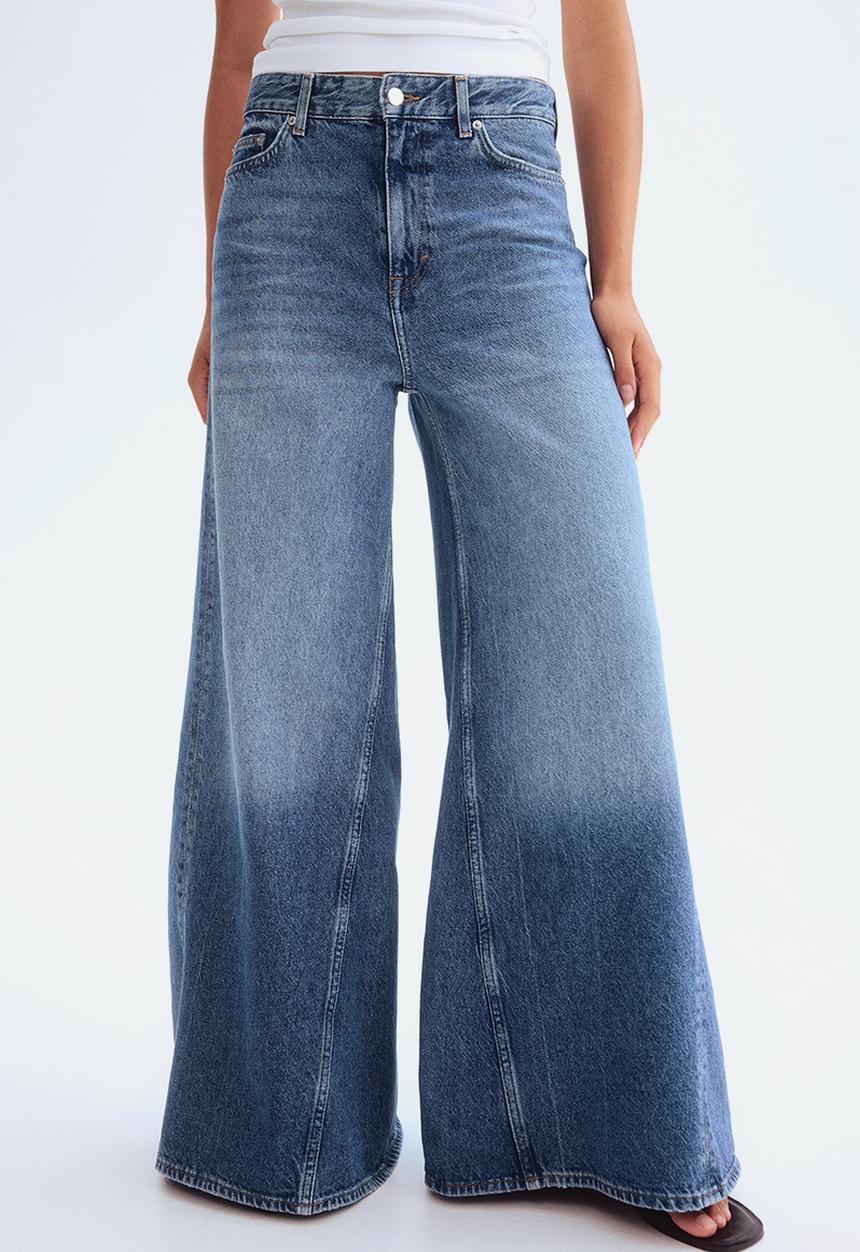 H&M - Flared jeans - denim blue