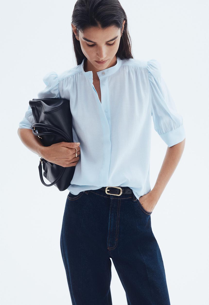 H&M - Puff-sleeved blouse - light blue
