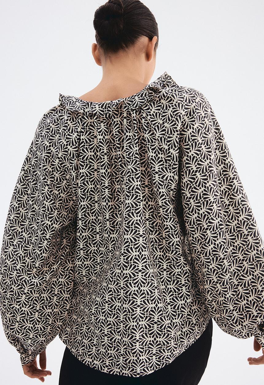 H&M - Frill-collar blouse - cream & dark grey patterned