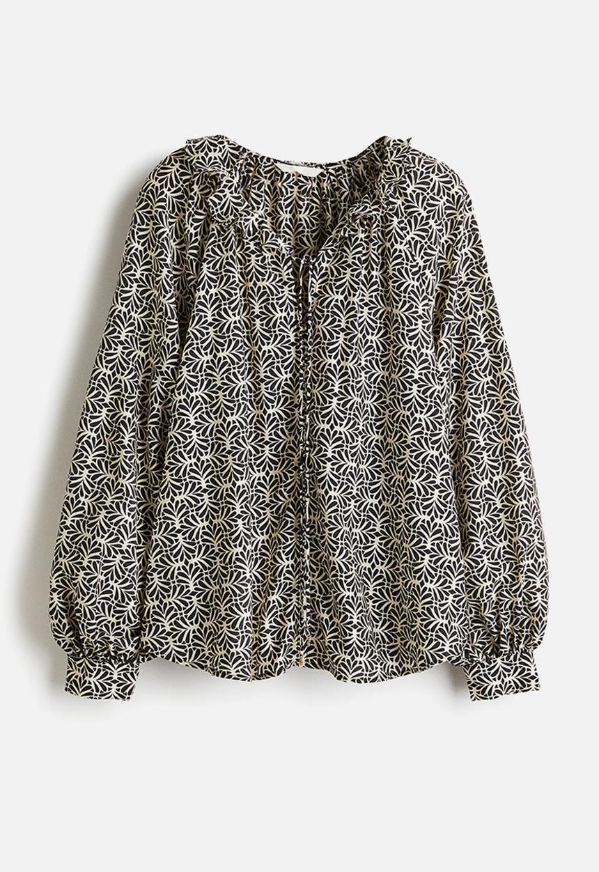 H&M - Frill-collar blouse - cream & dark grey patterned