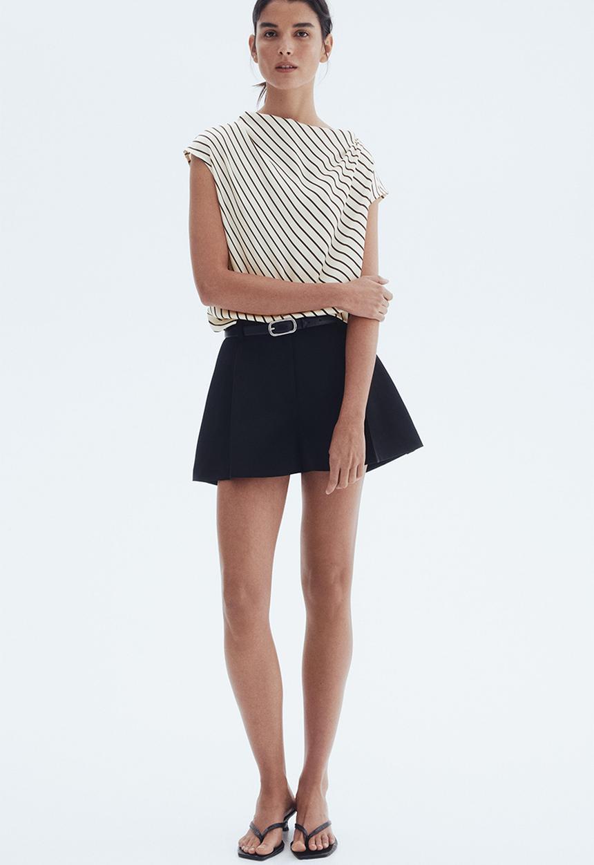 H&M - Cap-sleeved satin blouse - cream striped