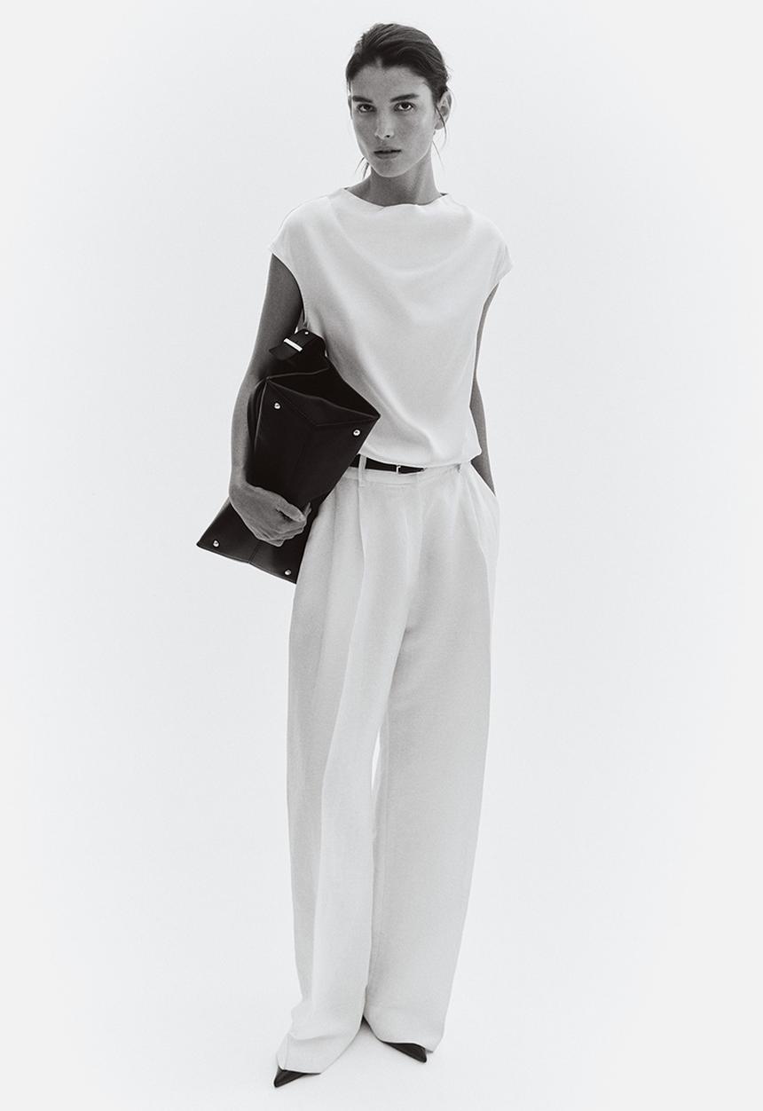 H&M - Cap-sleeved satin blouse - white