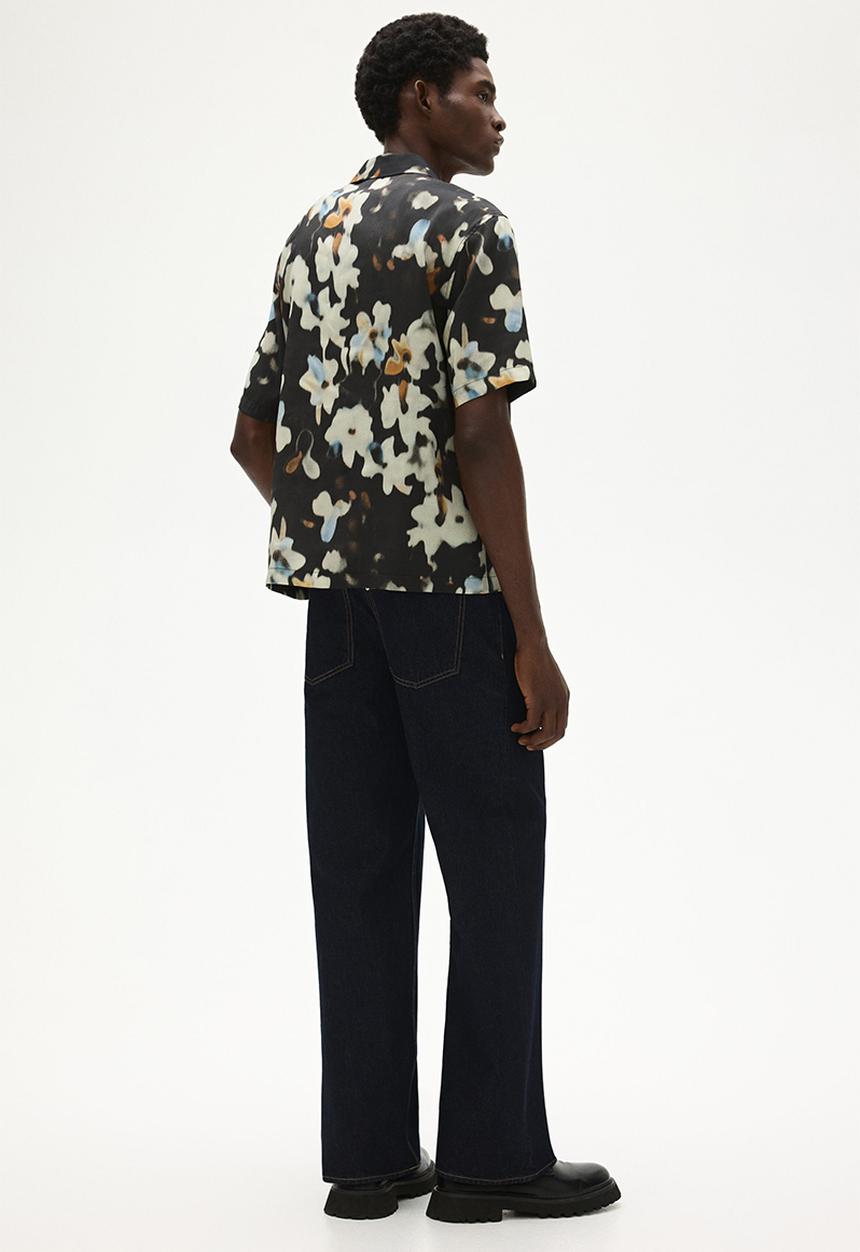 H&M - Regular fit patterned resort shirt - black floral 