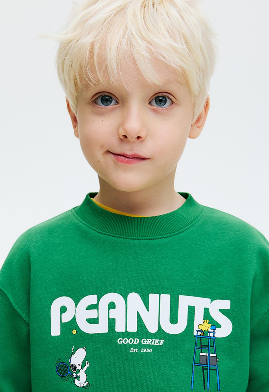H&M - Printed sweatshirt - green/snoopy