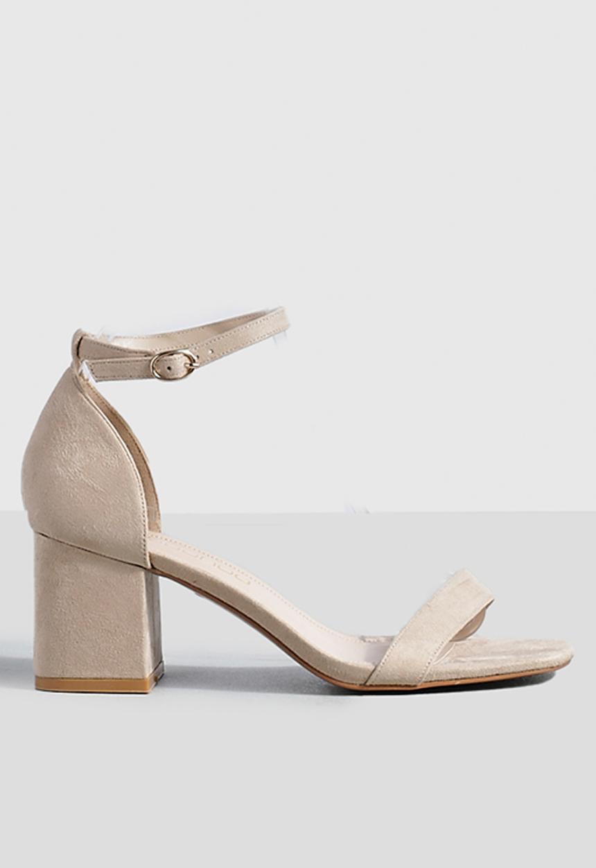boohoo - Low block barely there heels - neutral