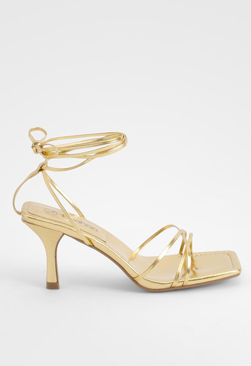 boohoo - Low skinny strap wrap up heels - gold
