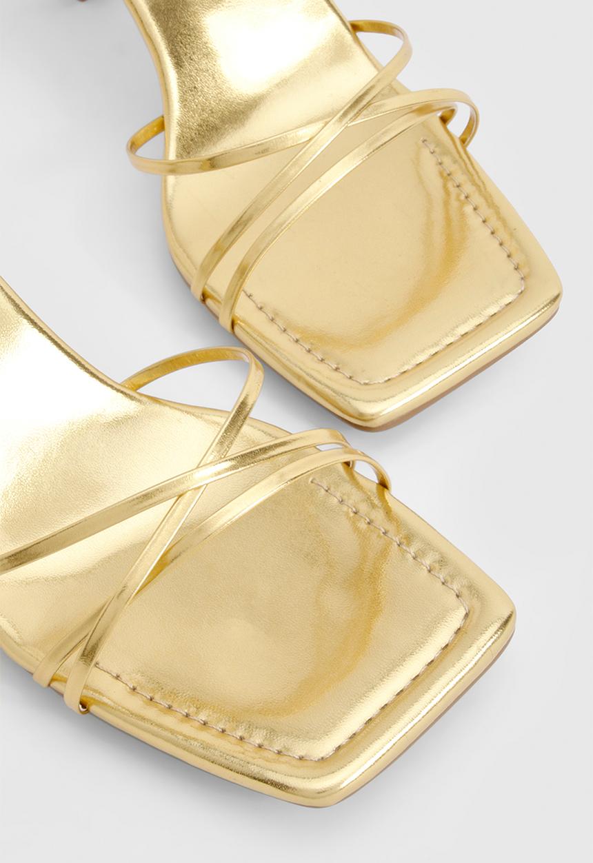 boohoo - Low skinny strap wrap up heels - gold