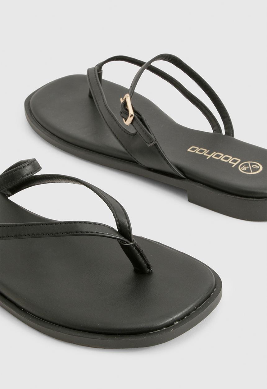 boohoo - Double strap toe post sandals - black