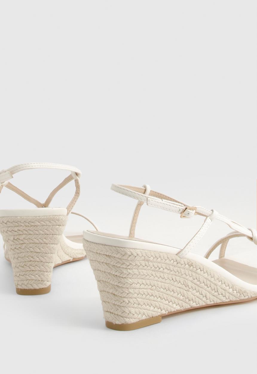 boohoo - Strappy barely there wedges - white