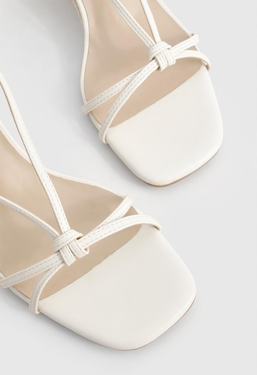 boohoo - Strappy barely there wedges - white
